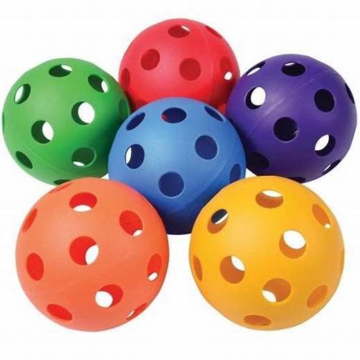 Xüsusi olaraq rotoplastik məhsullarda pickleballs üçün istifadə olunur
